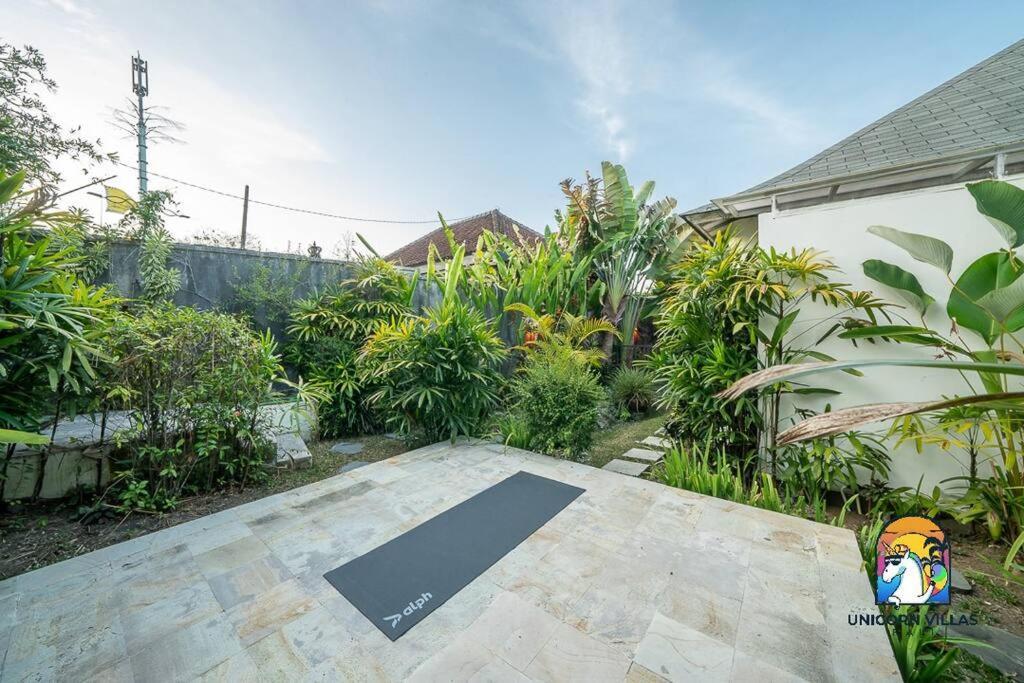 Villa Eva - By Unicorn Villas Bali Улувату Экстерьер фото