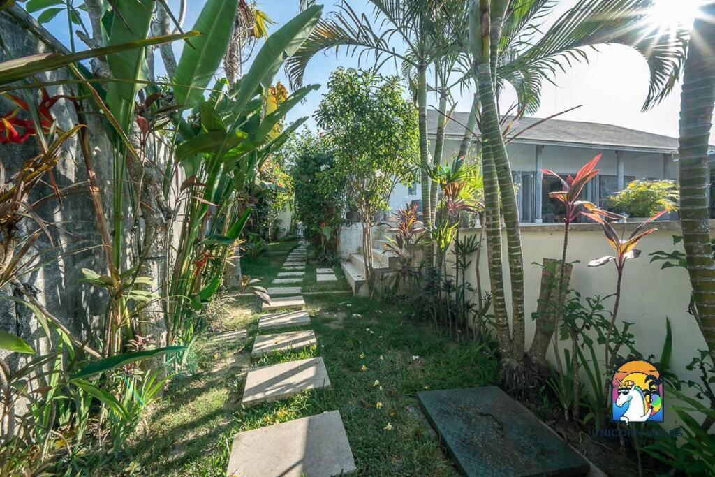 Villa Eva - By Unicorn Villas Bali Улувату Экстерьер фото