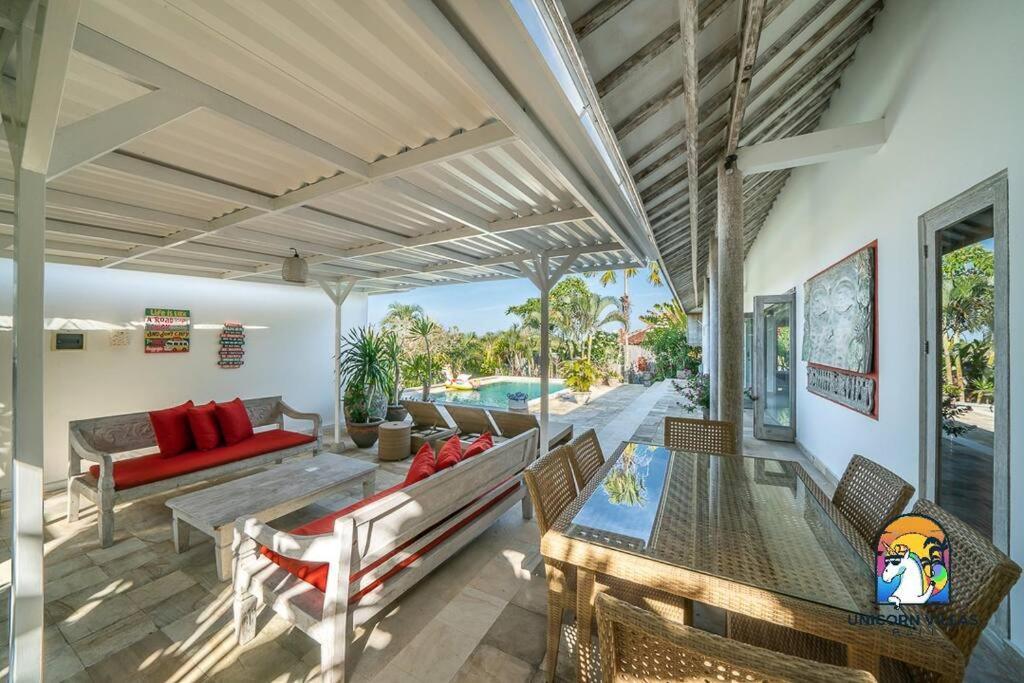 Villa Eva - By Unicorn Villas Bali Улувату Экстерьер фото