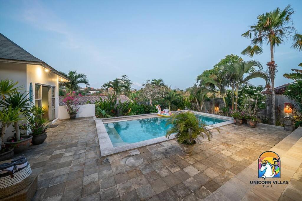 Villa Eva - By Unicorn Villas Bali Улувату Экстерьер фото