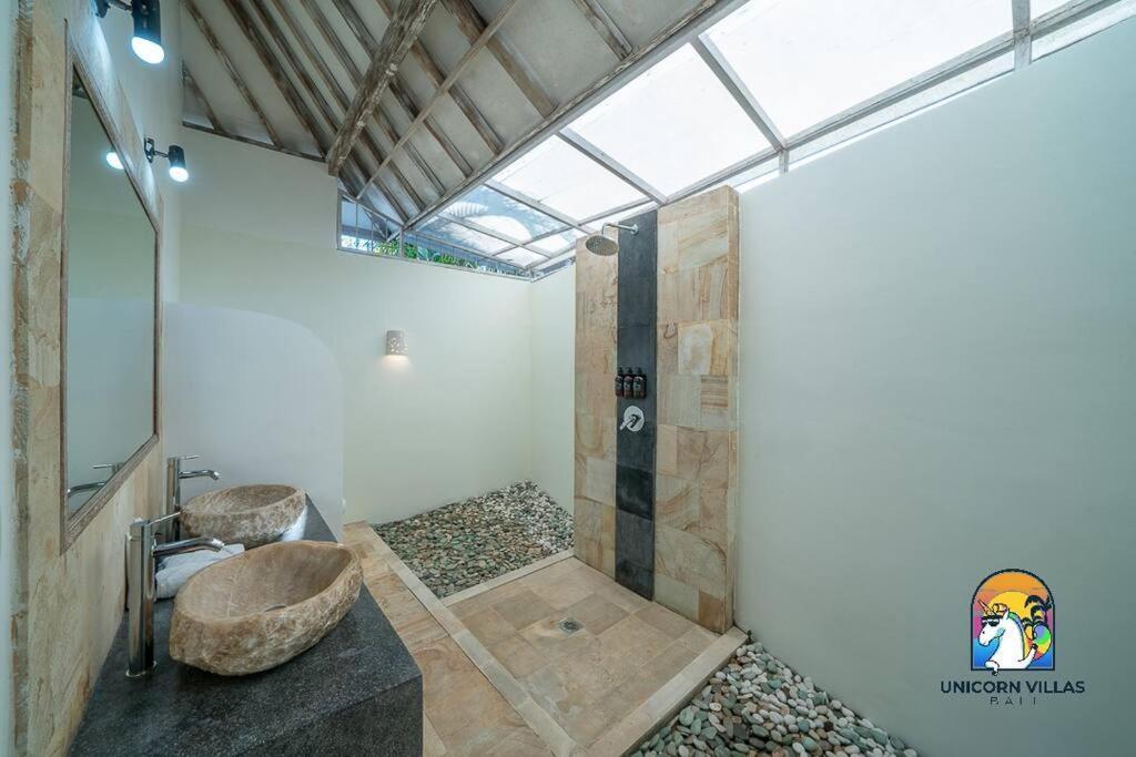 Villa Eva - By Unicorn Villas Bali Улувату Экстерьер фото