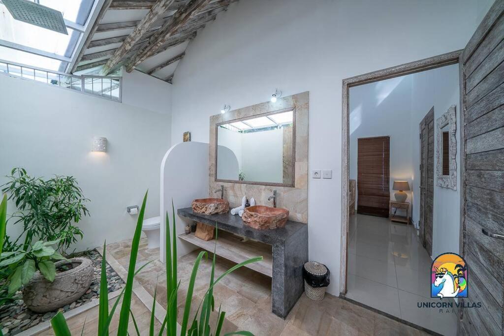 Villa Eva - By Unicorn Villas Bali Улувату Экстерьер фото